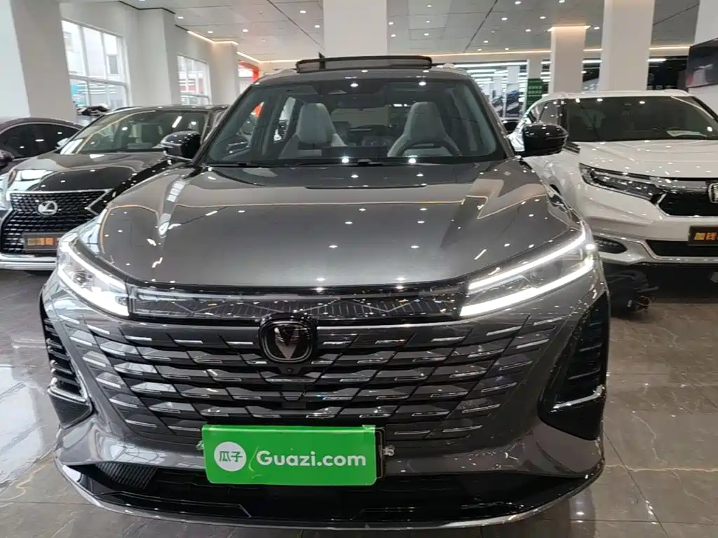 Фото 3 - Changan CS75 PLUS