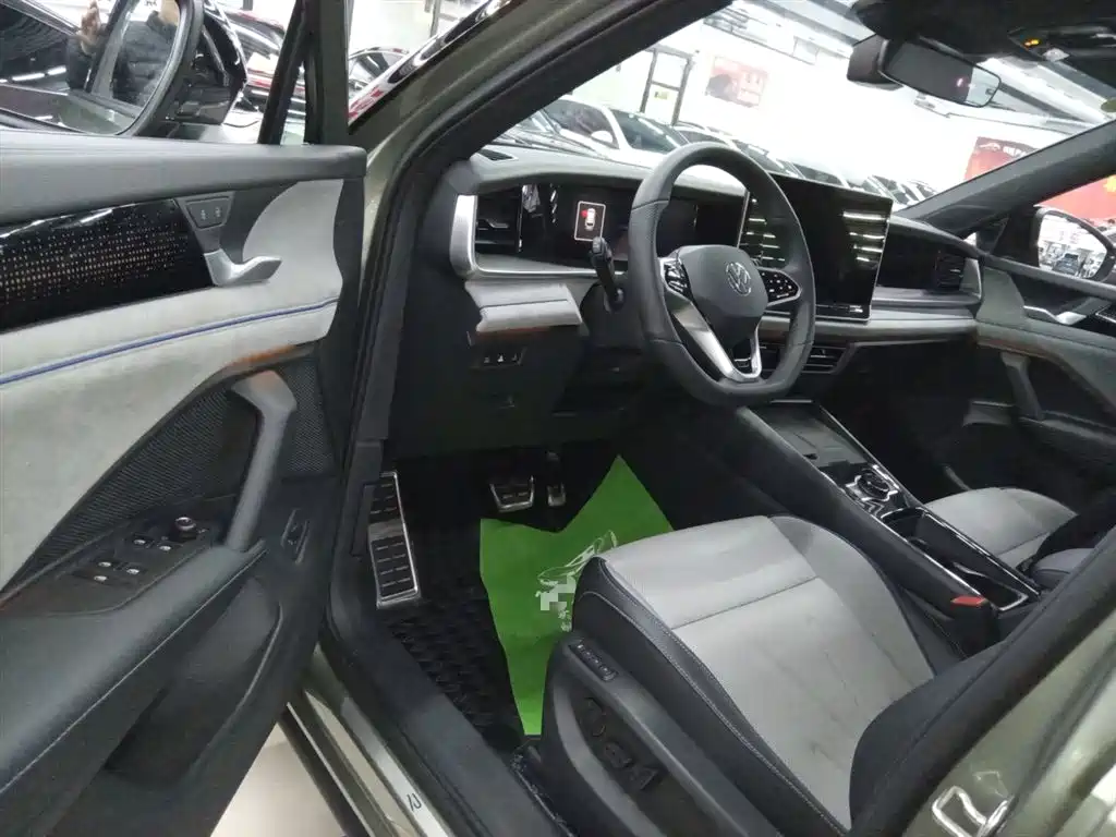 Volkswagen Tayron 2025 Model Tayron L 380TSI 4WD Luxury Easy Package фото 12