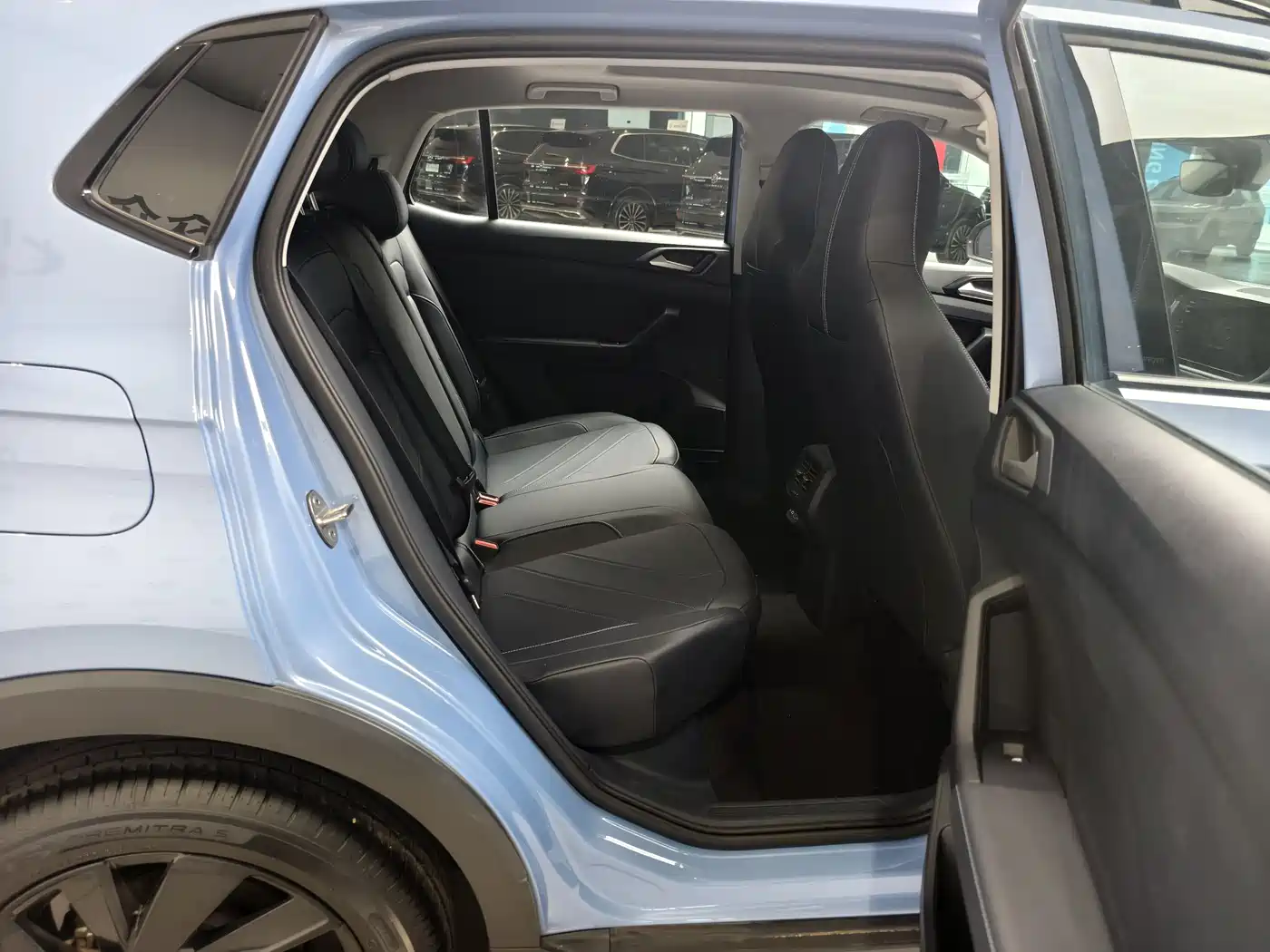 Volkswagen Tharu 2025 New Edge 300TSI Enjoyment Edition фото 5