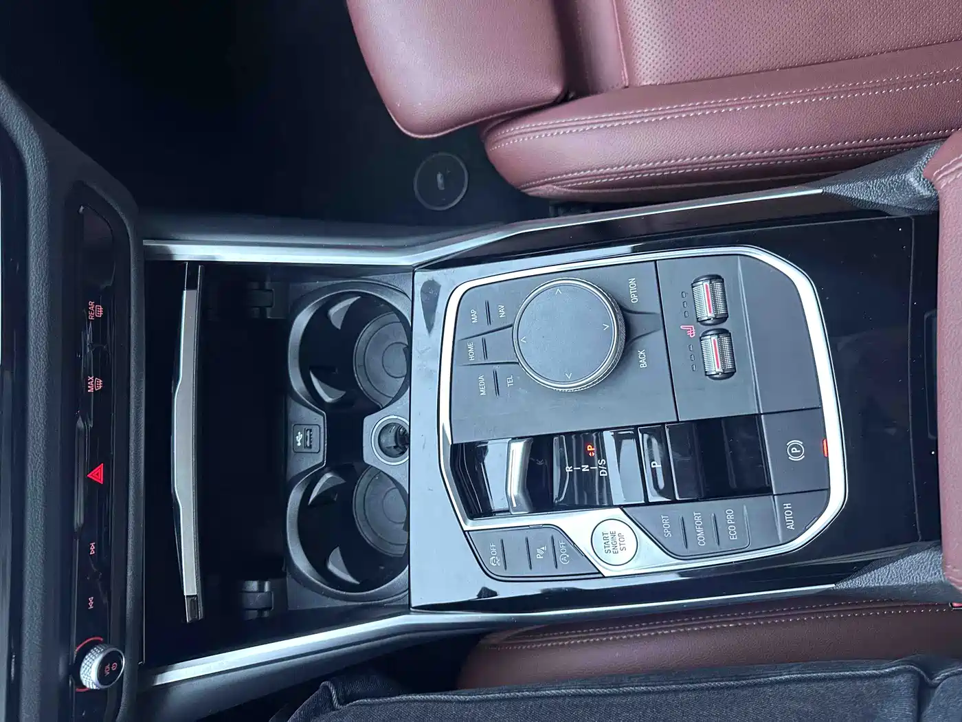 BMW 3 Series 2023 320Li M Sport Package фото 16