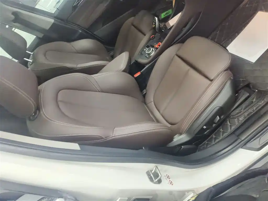 BMW X1 2020 sDrive25Li Leading Model фото 19