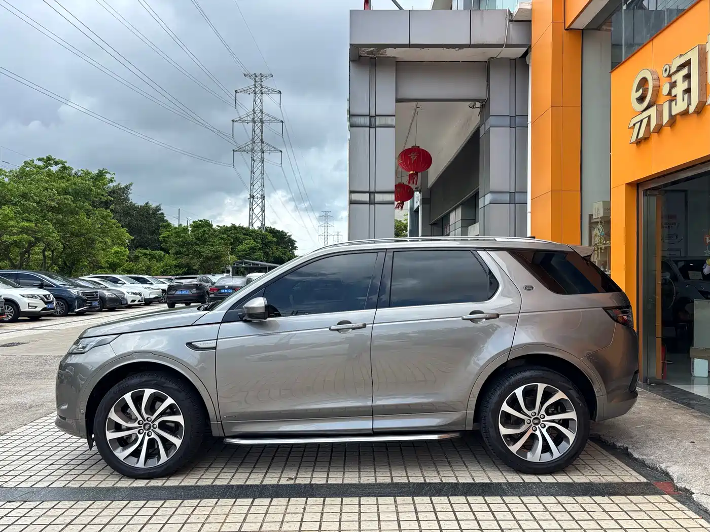 Land Rover Discovery Sport 2021 249PS R-Dynamic S Performance Edition фото 8