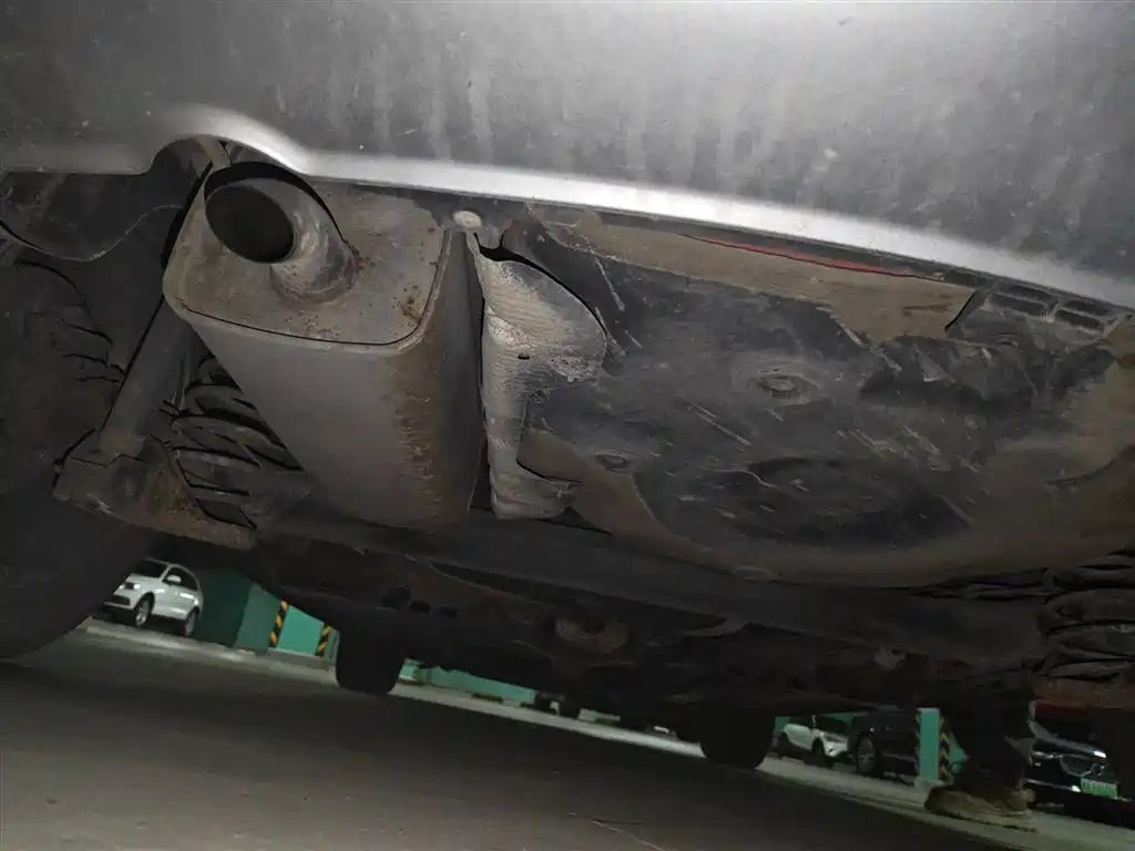 Volkswagen Polo 2014 1.6L Cross Polo Automatic фото 25