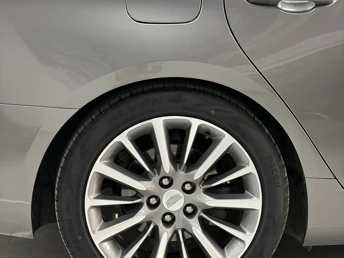 Фото 5 - Cadillac CT6