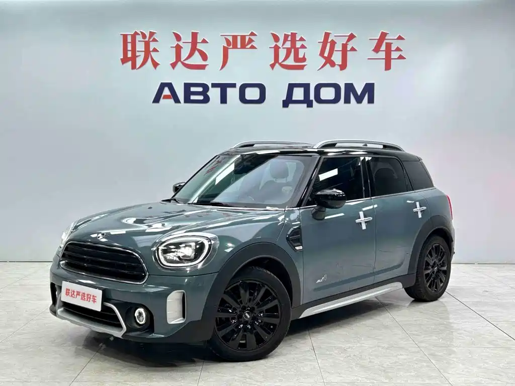 صورة 1 - MINI COUNTRYMAN