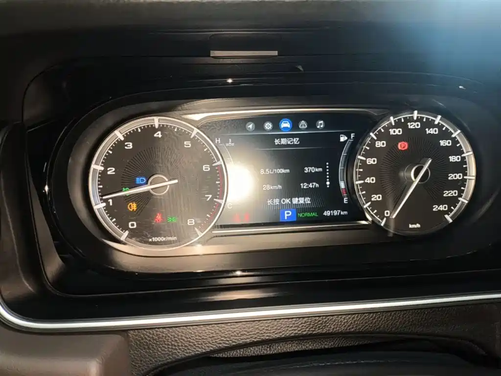 GAC Trumpchi Trumpchi M6 2019 270T DCT Premium Edition (6-seater) (China VI) фото 12