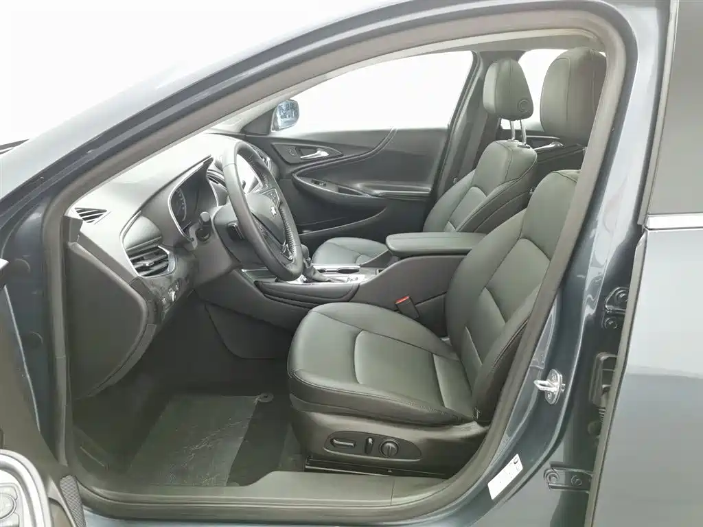 CHEVROLET MAI RUIBAO XL