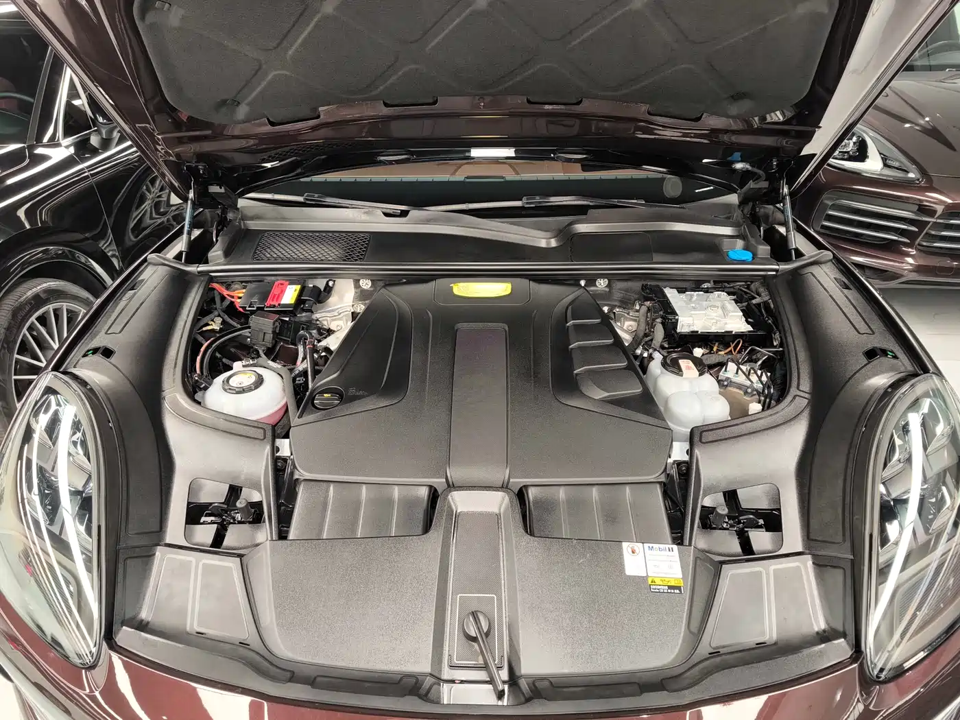 Porsche Cayenne New Energy 2021 Cayenne E-Hybrid 2.0T фото 34