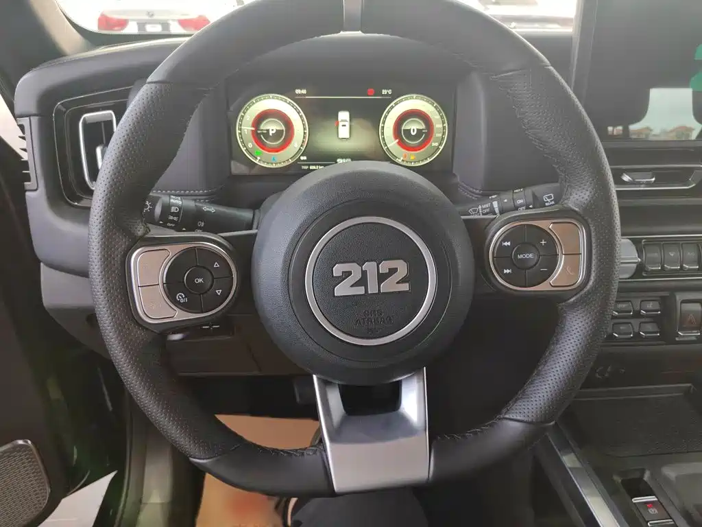 212 T01 2024 2024 2.0T Mechanic