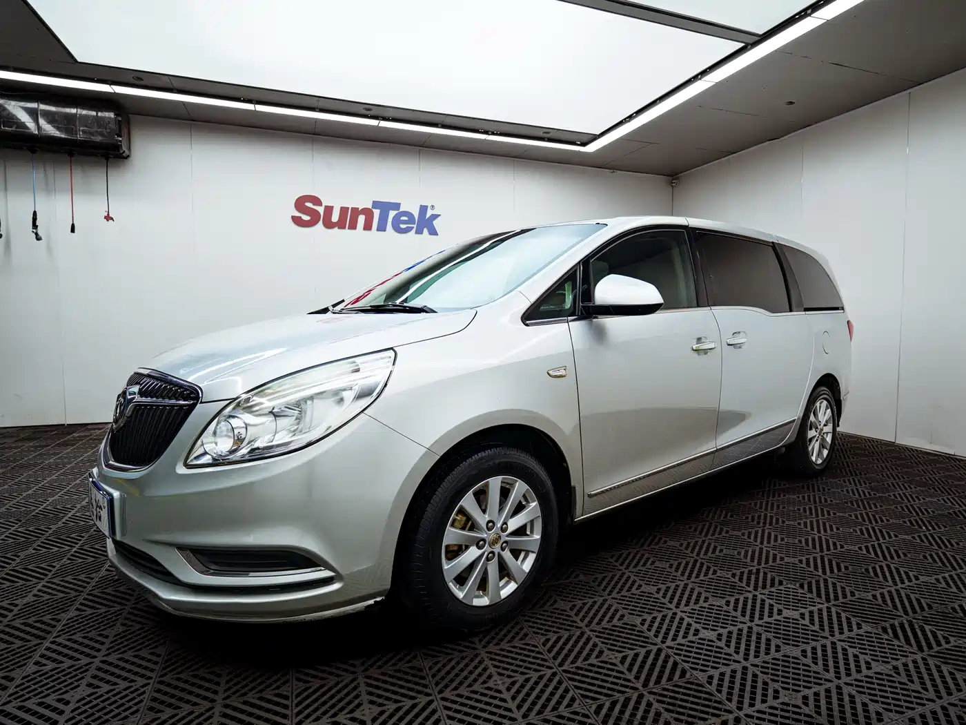 Buick GL8 2017 25S Premium Model China V фото 2