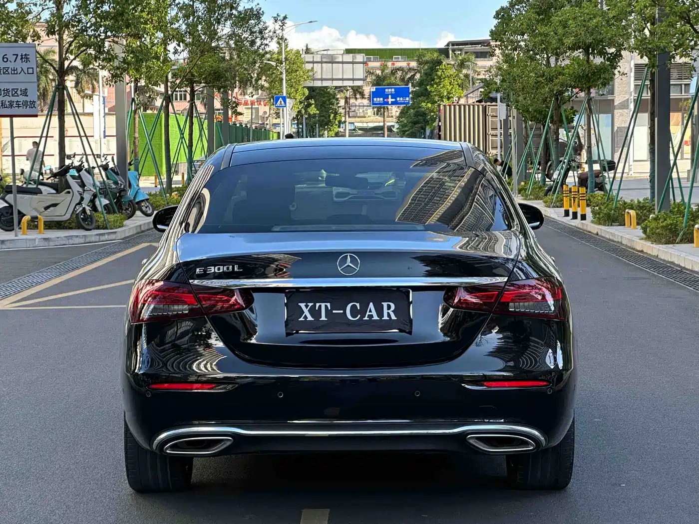 Mercedes-Benz E-Class 2021 E 300 L Fashion фото 12