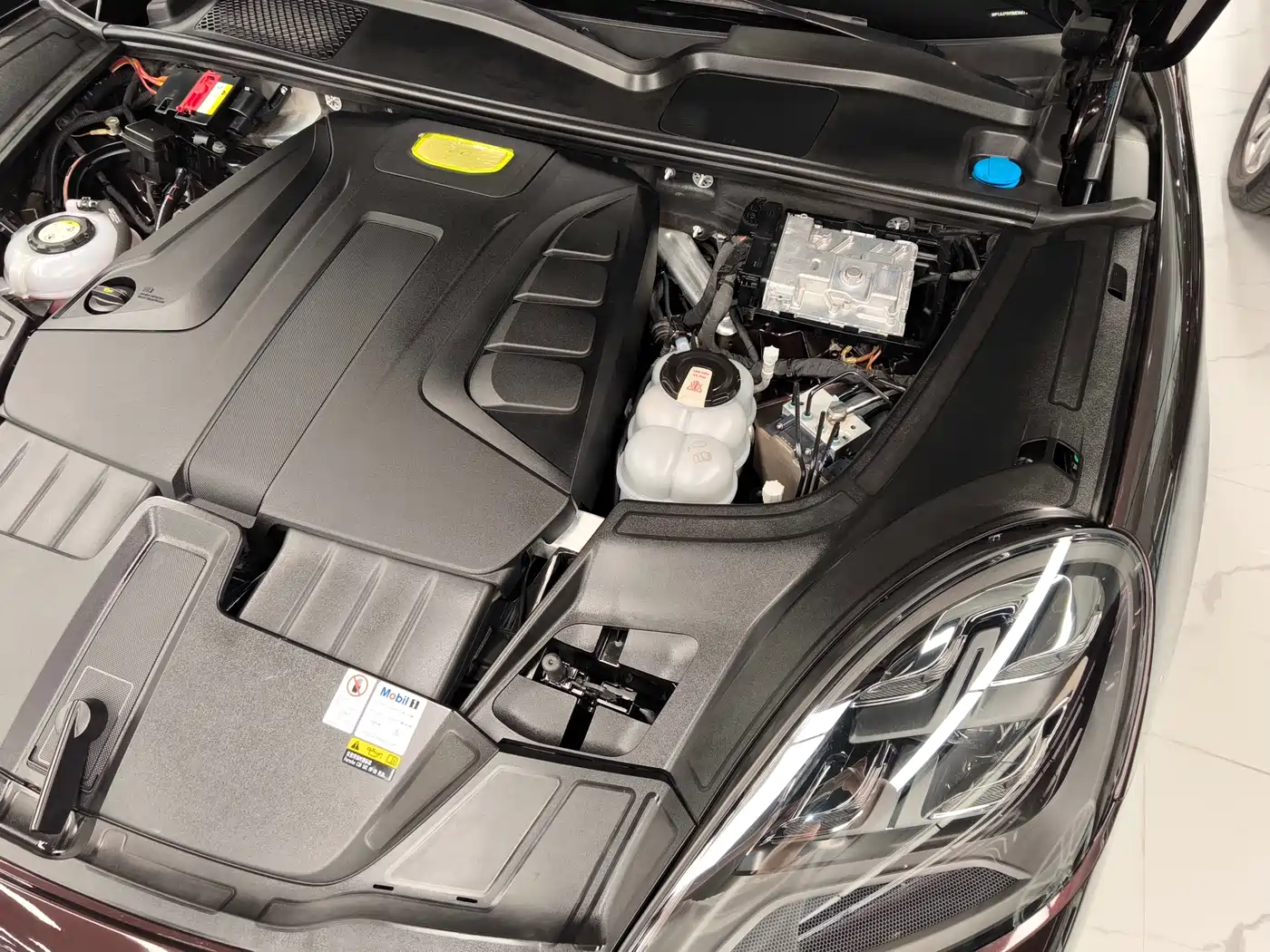 Porsche Cayenne New Energy 2021 Cayenne E-Hybrid 2.0T фото 33