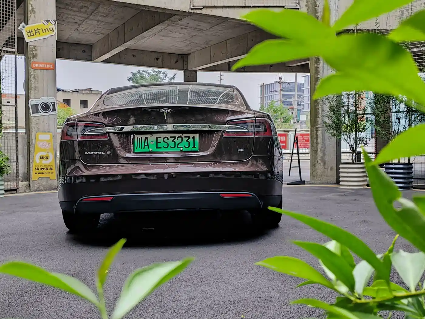 Tesla Model S 2015 2014 Model S 85