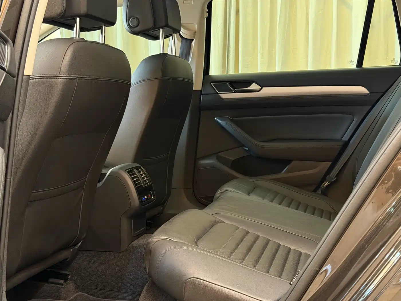 Volkswagen Weilan 2017 380TSI 2WD Comfort Edition фото 11