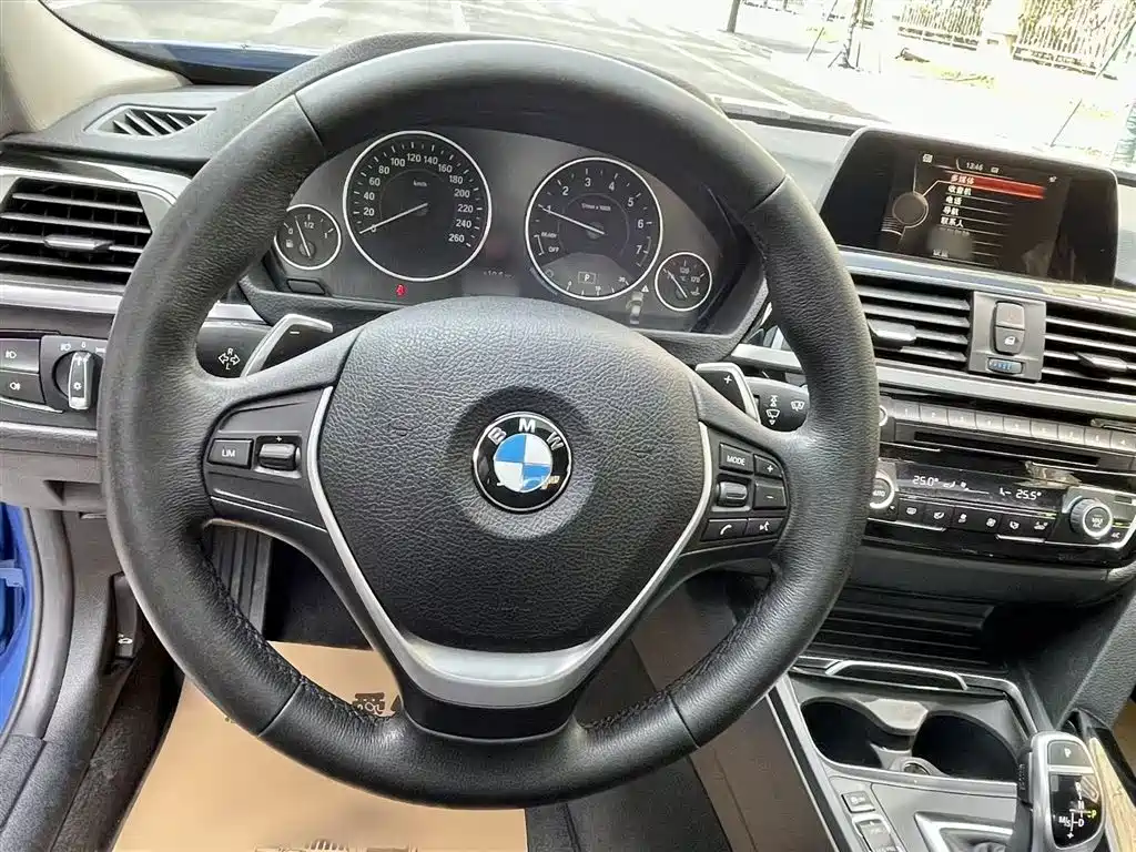 BMW 3 Series 2017 320Li M Sport фото 3