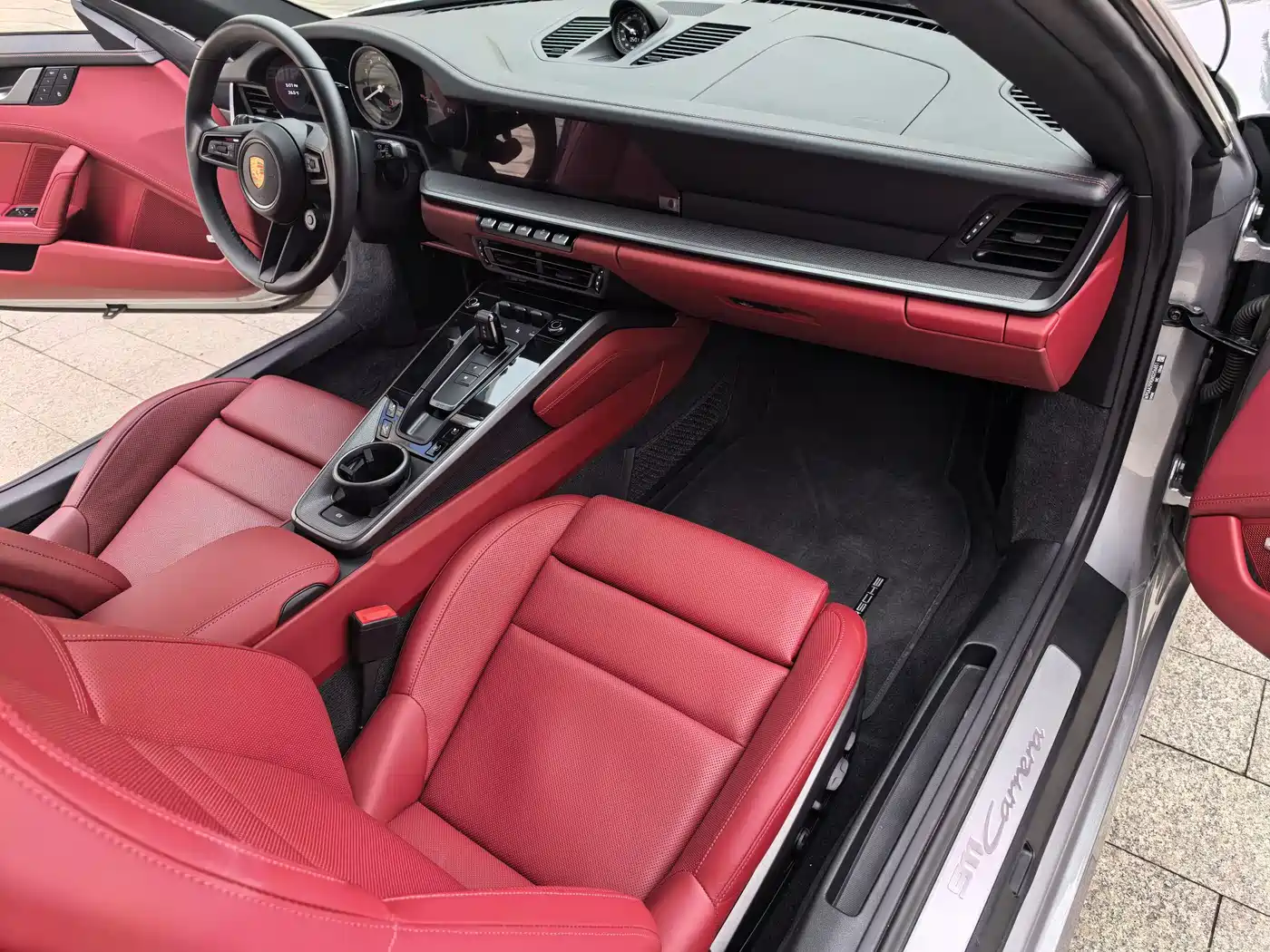 Porsche 911 2020 Carrera 3.0T фото 31