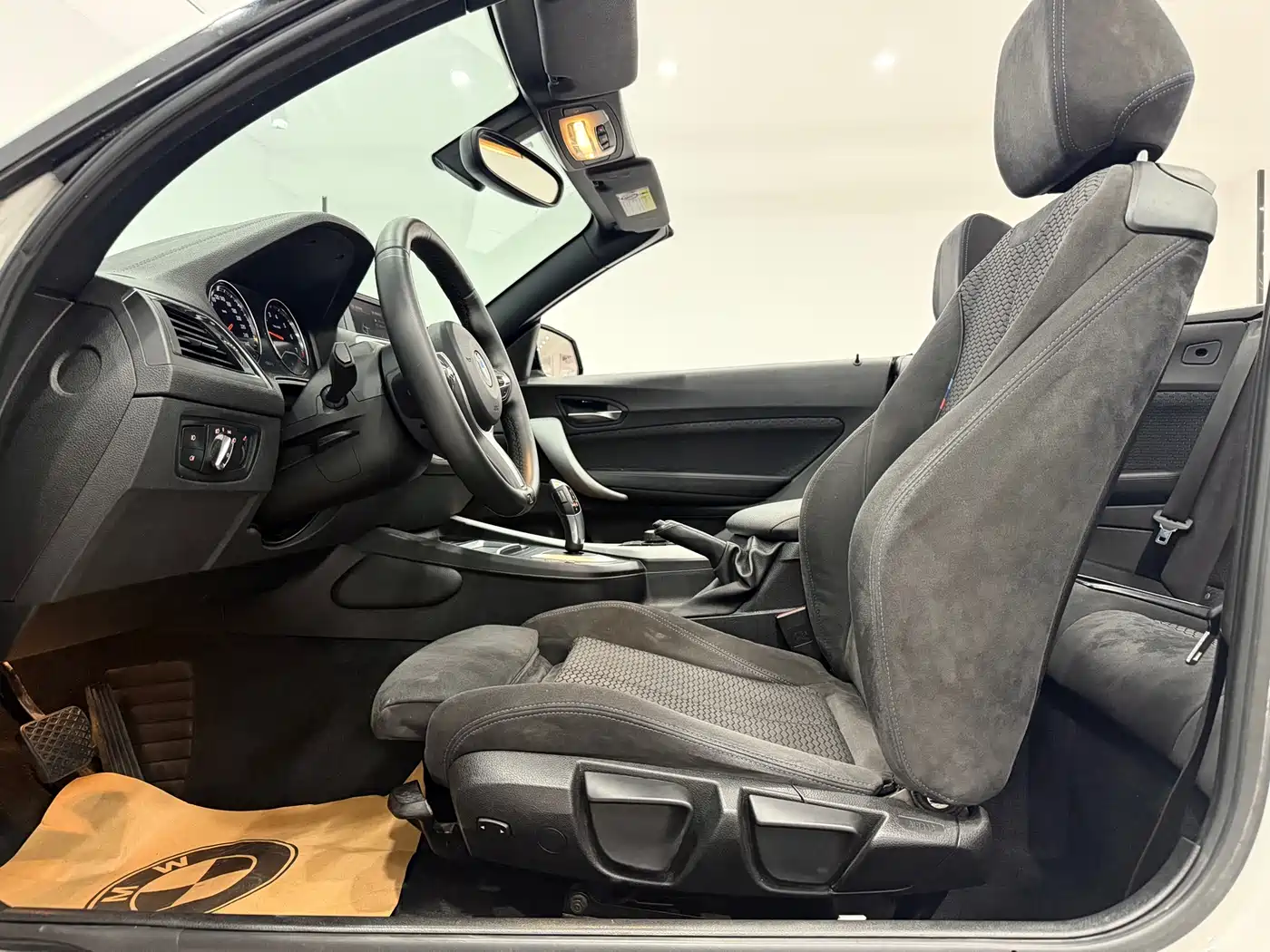 BMW 2 Series (Import) 2018 225i Convertible Coupe M Sport фото 12