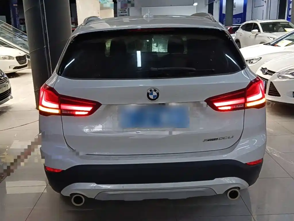 Photo 6 - BMW X1