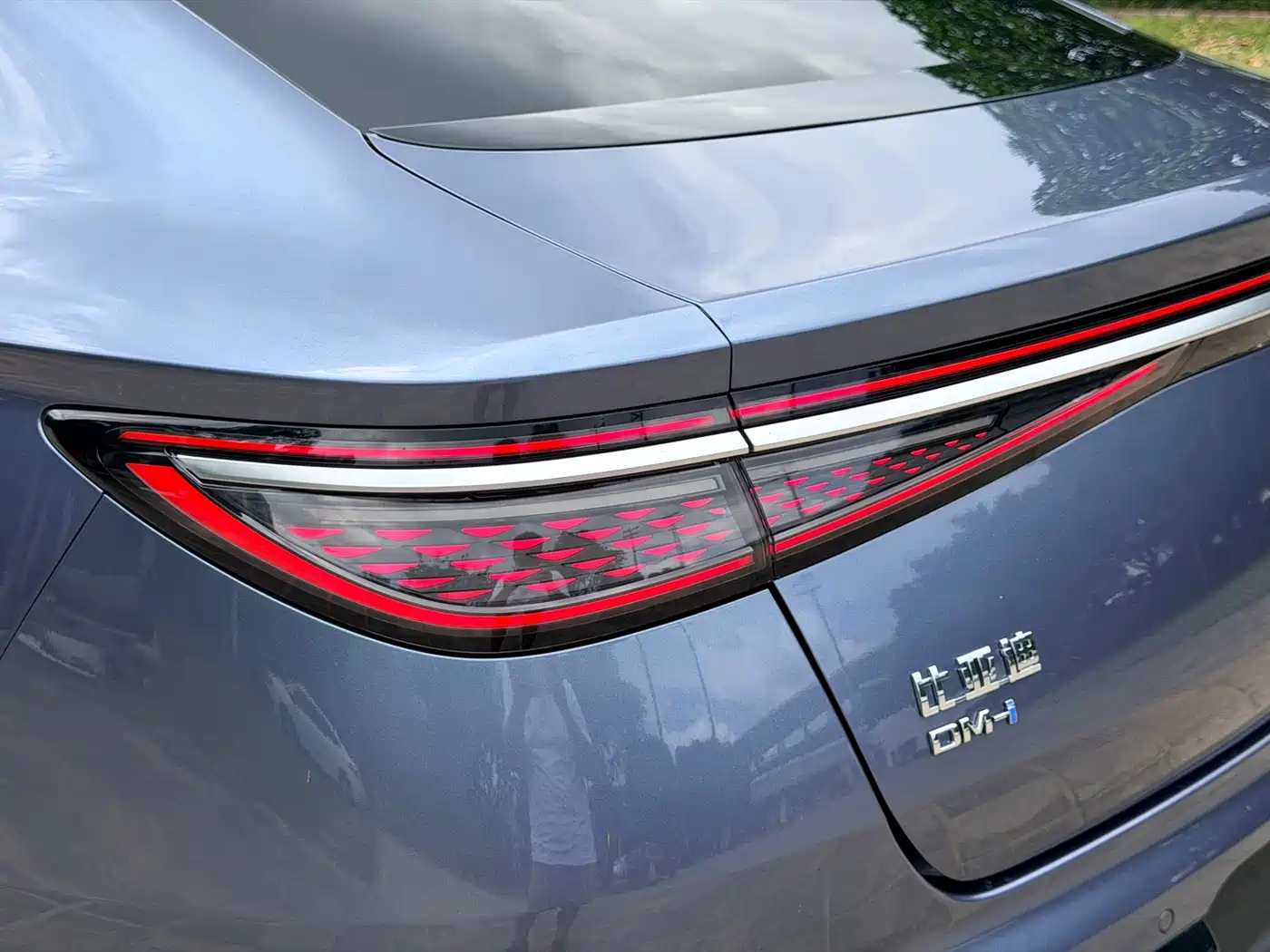 BYD Seal 2023 DM-i 1.5T 121km Flagship фото 16