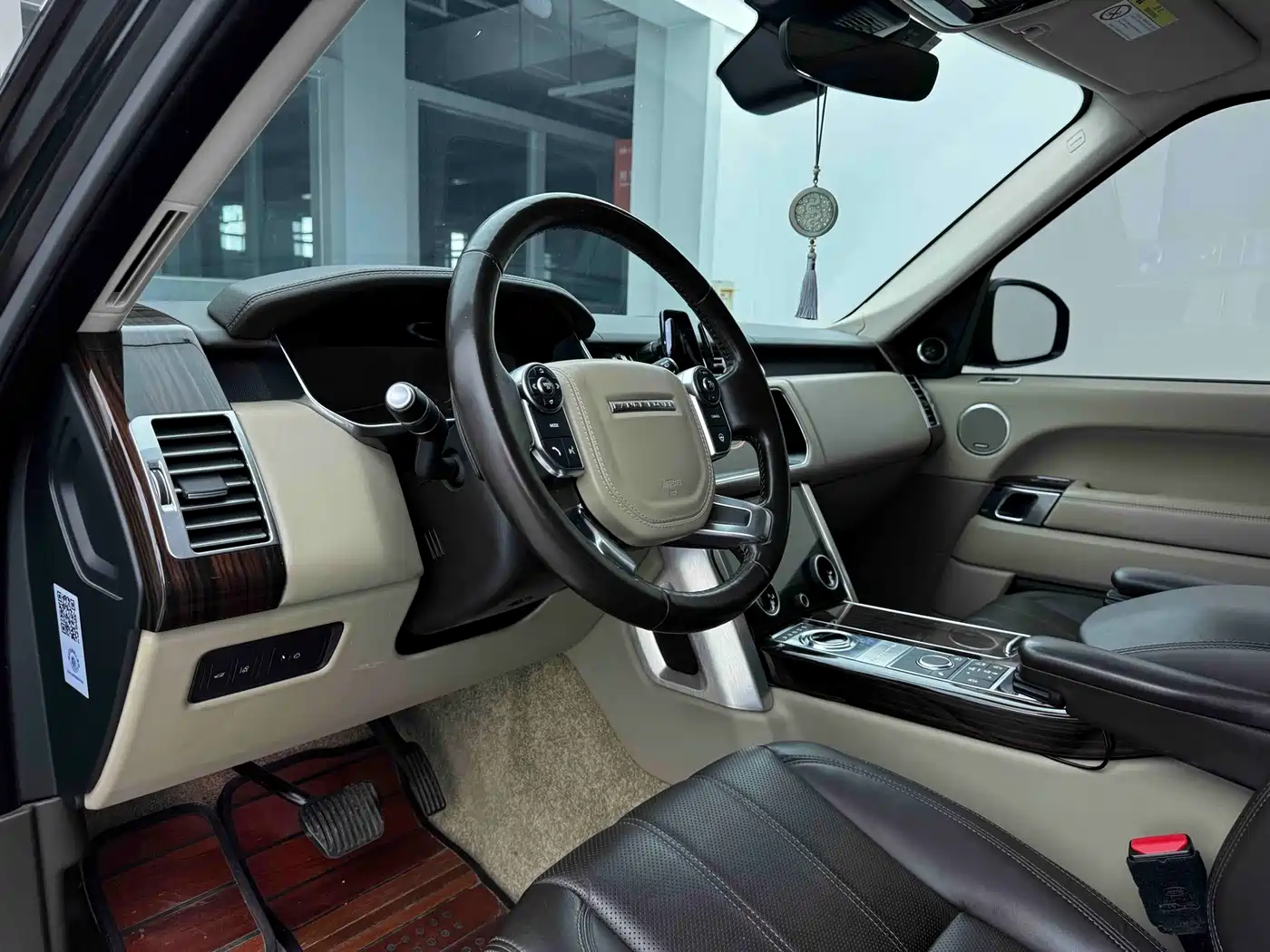 Land Rover Range Rover 2017 3.0 SC V6 Vogue LWB (Long Wheelbase) фото 5