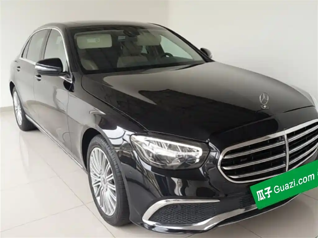 Mercedes-Benz E-Class 2023 E 300 L Fashion фото 22
