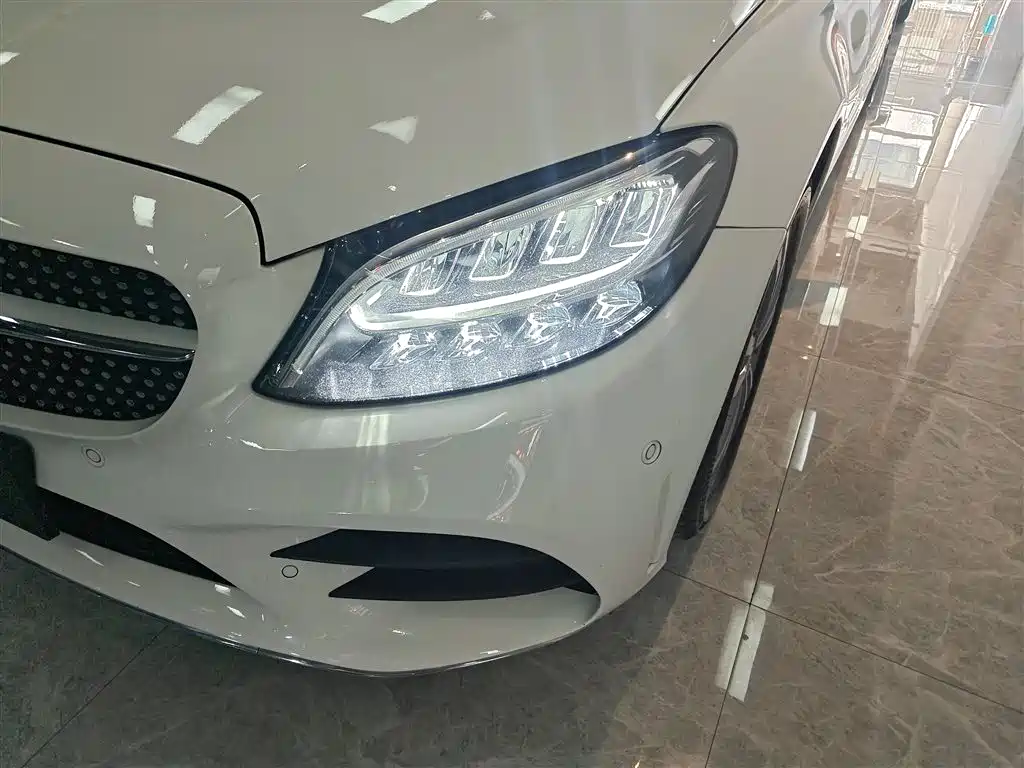Mercedes-Benz C-Class 2020 Facelift C 200 L Fashion Sport Version фото 24