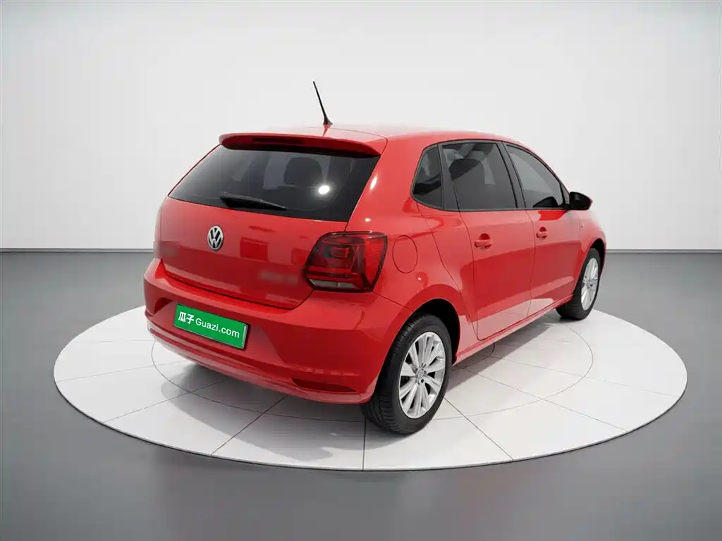 Volkswagen Polo 2014 1.6L Automatic Comfort Edition фото 5