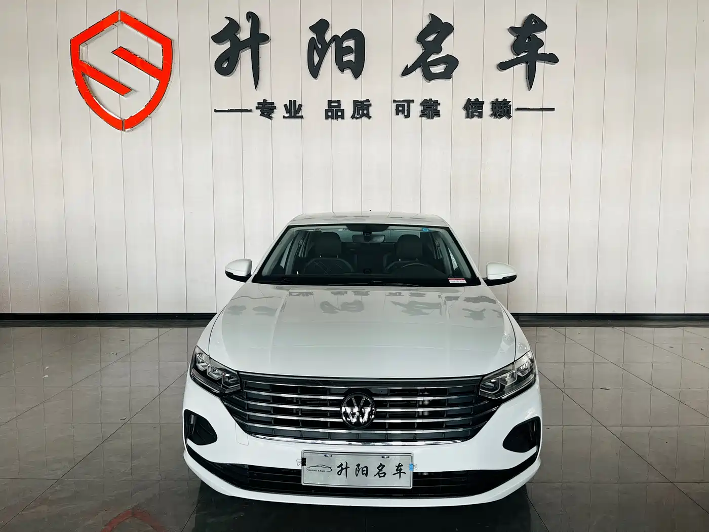 Volkswagen Lavida 2023 1.5L Auto Delight Edition фото 2