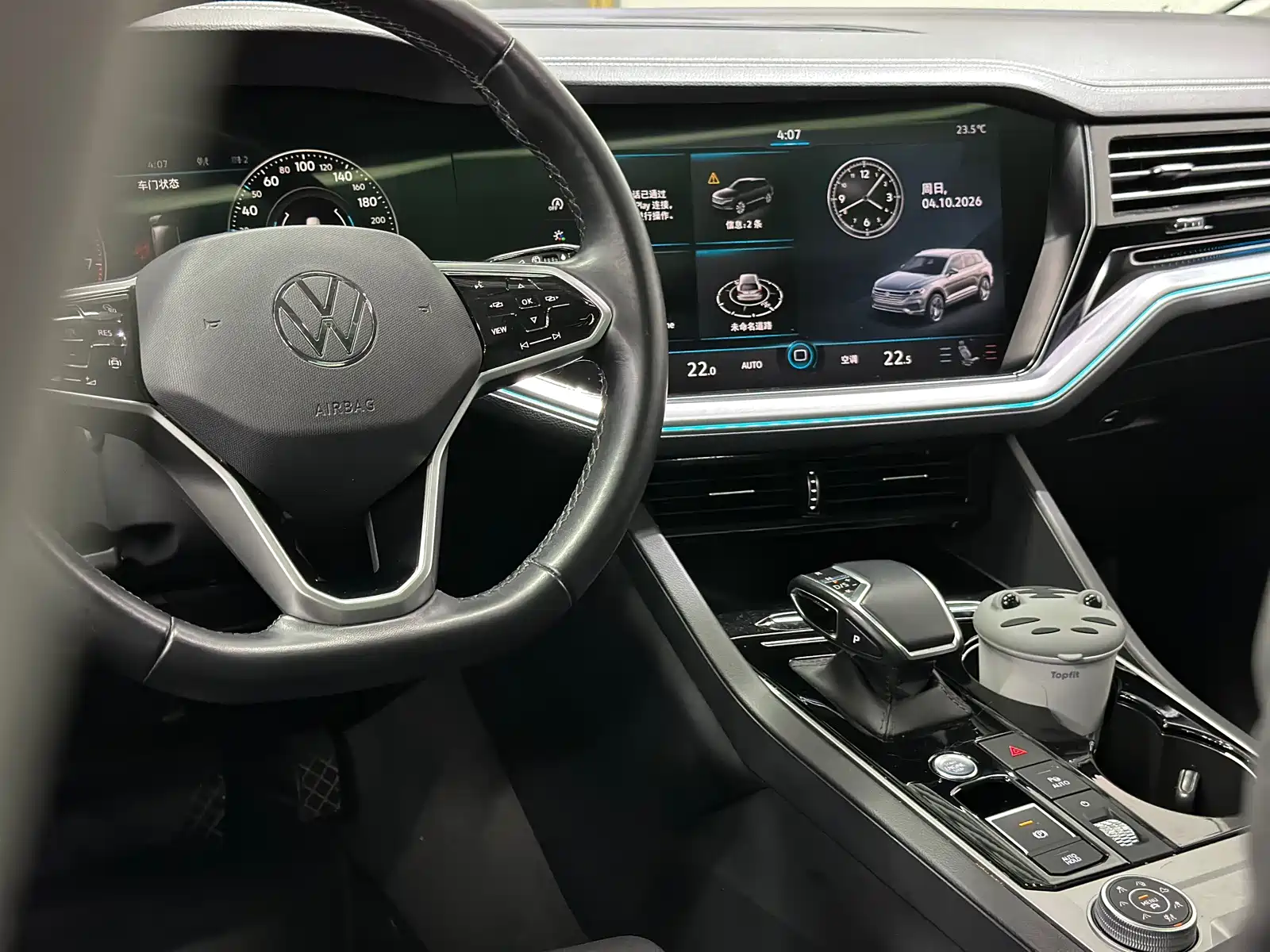 Фото 27 - Volkswagen Touareg
