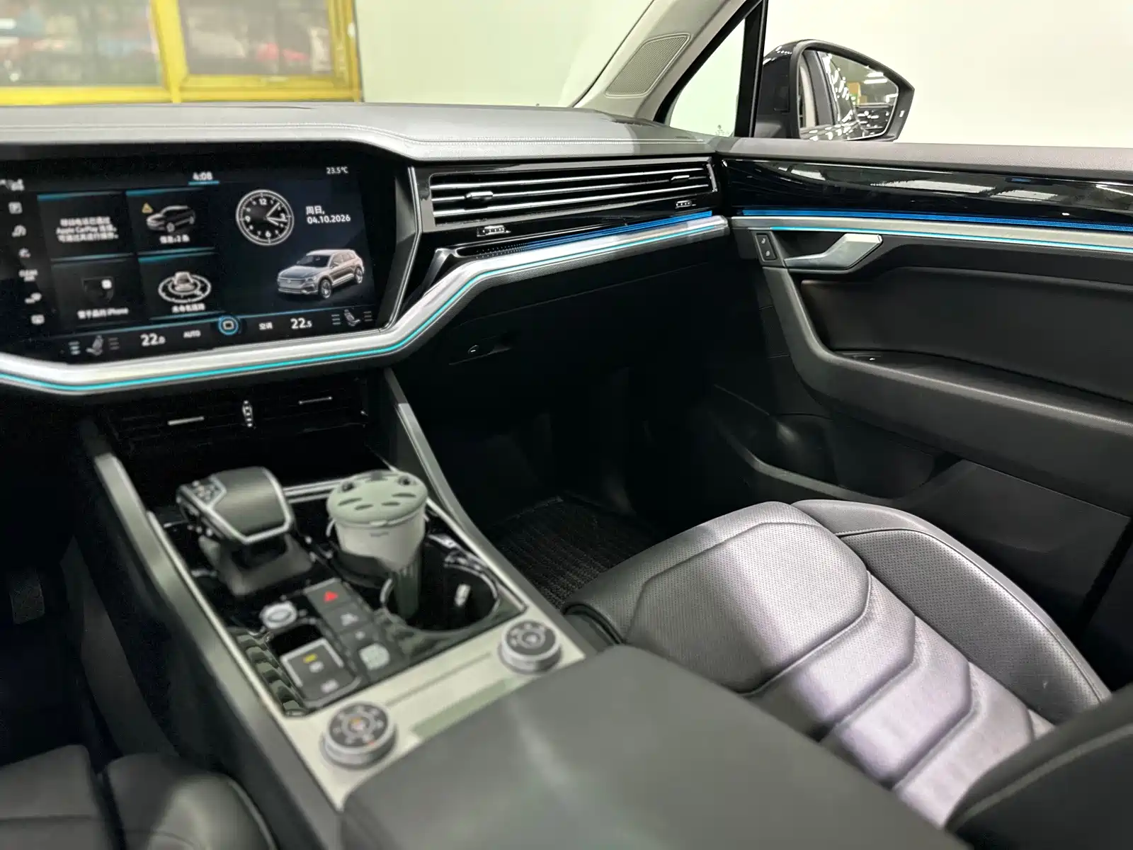 Фото 30 - Volkswagen Touareg