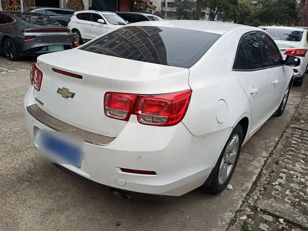 Chevrolet Malibu 2014 2.0L Automatic Comfort фото 7