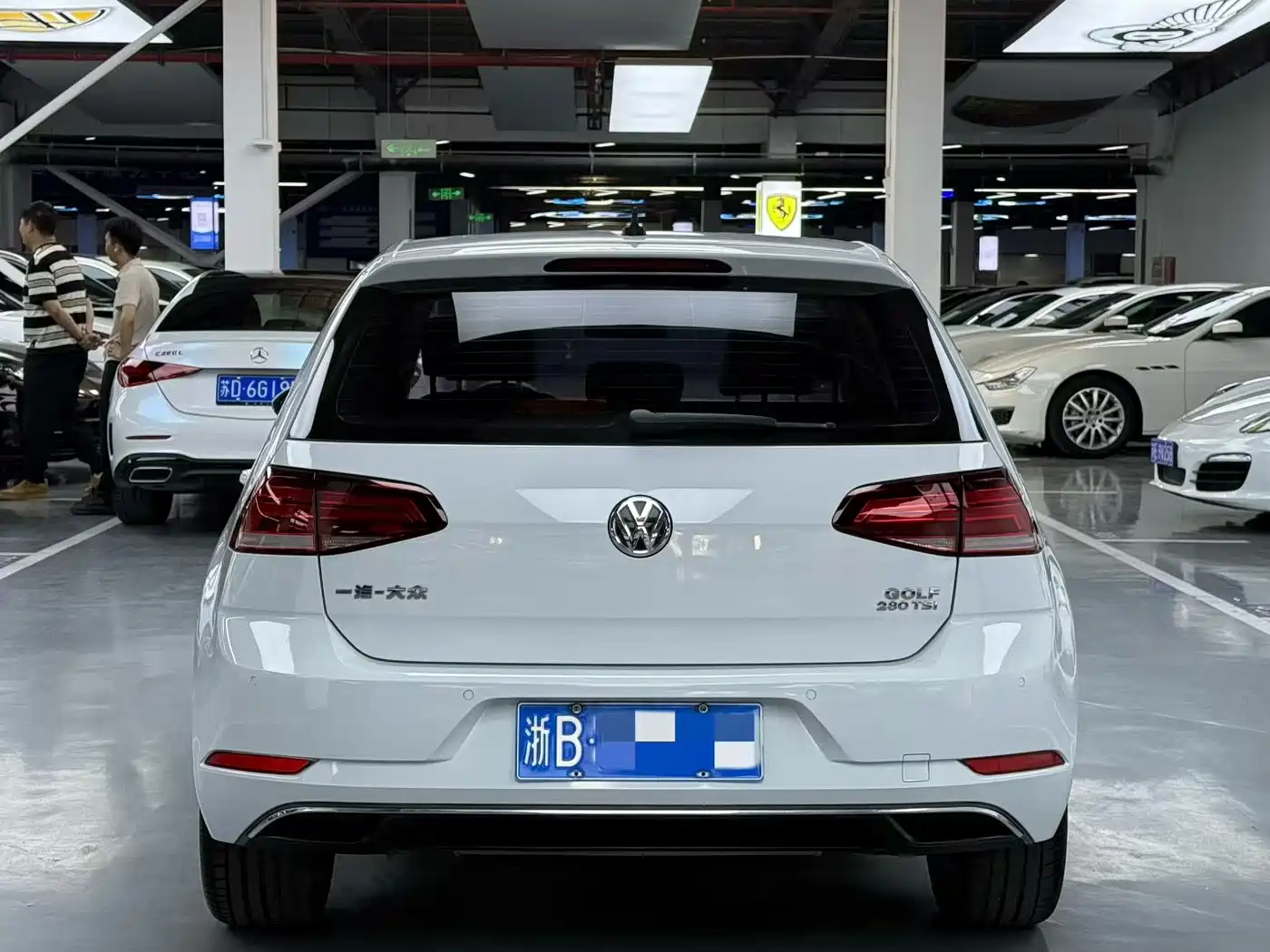 Volkswagen Golf 2020 Beloved Edition 280TSI DSG Comfort фото 8