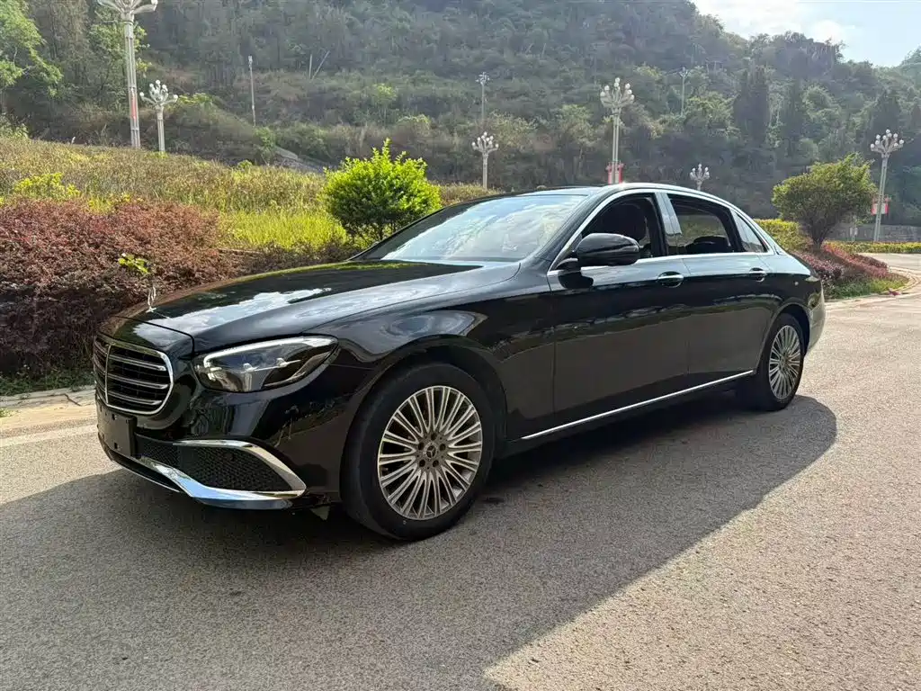 Mercedes-Benz E-Class 2023 E 300 L Luxury