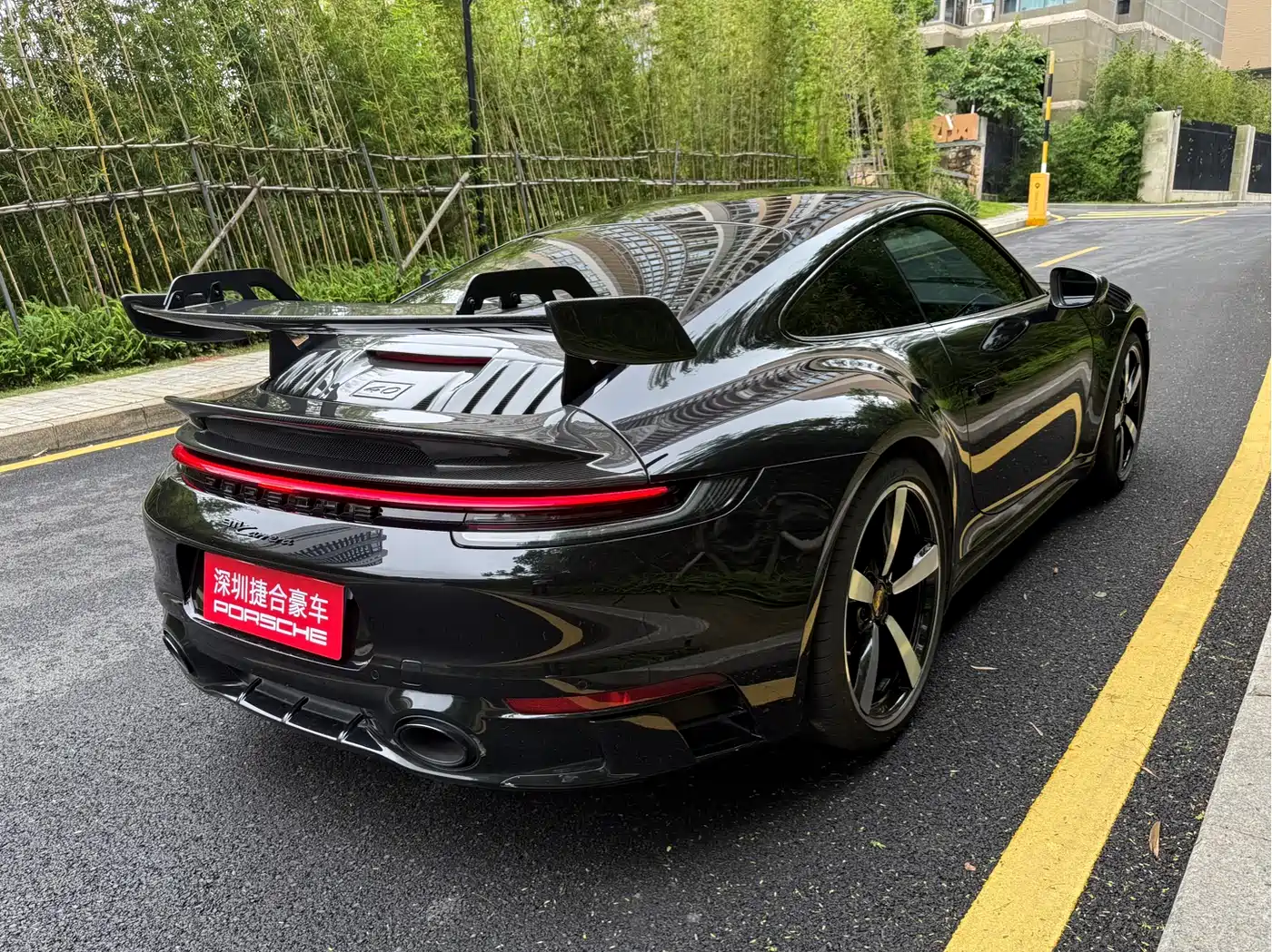 Porsche 911 2023 Carrera 3.0T фото 6