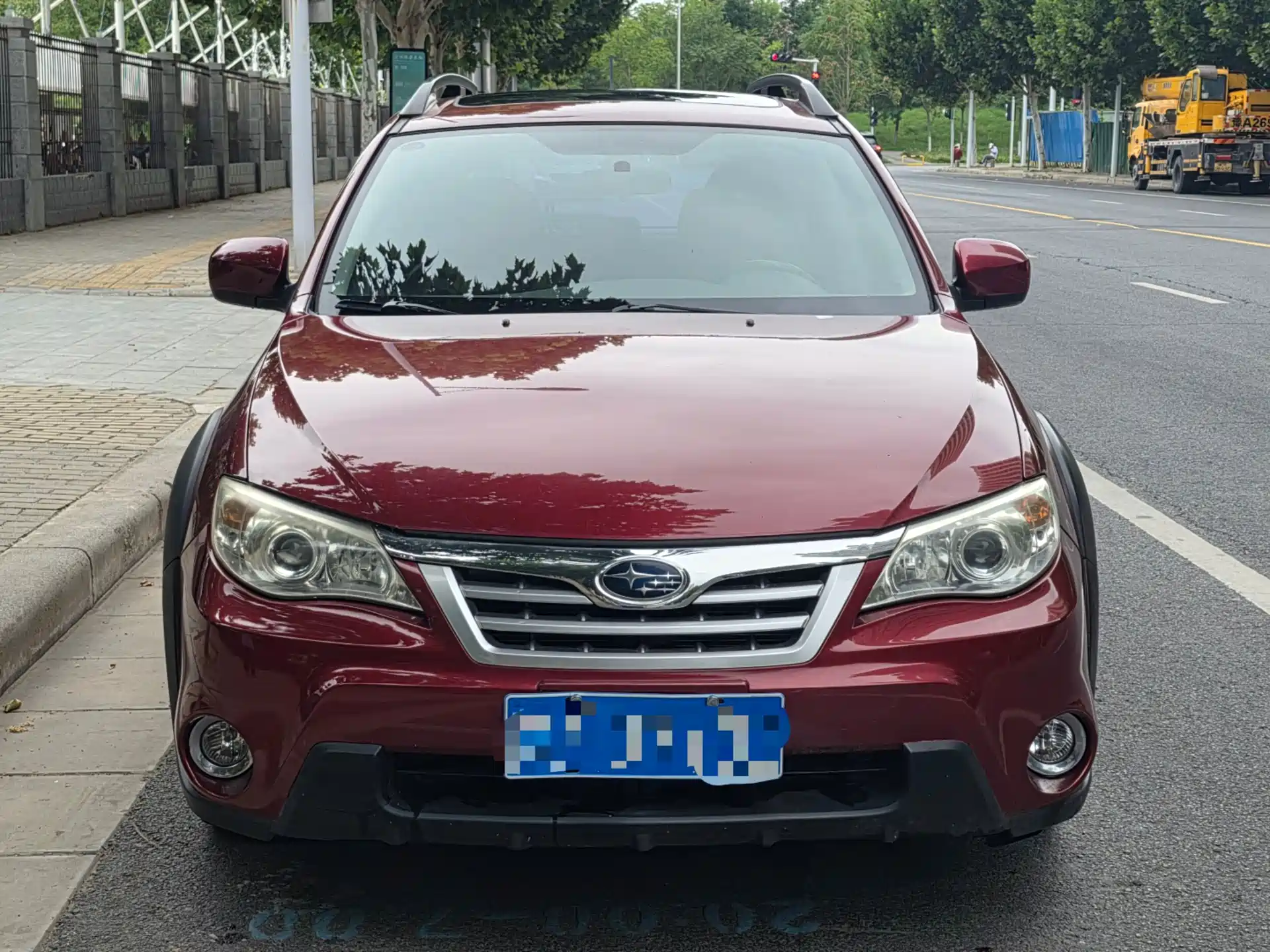 Photo 2 - Subaru Impreza