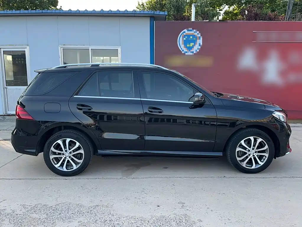 Mercedes-Benz GLE 2016 2015 GLE 320 4MATIC