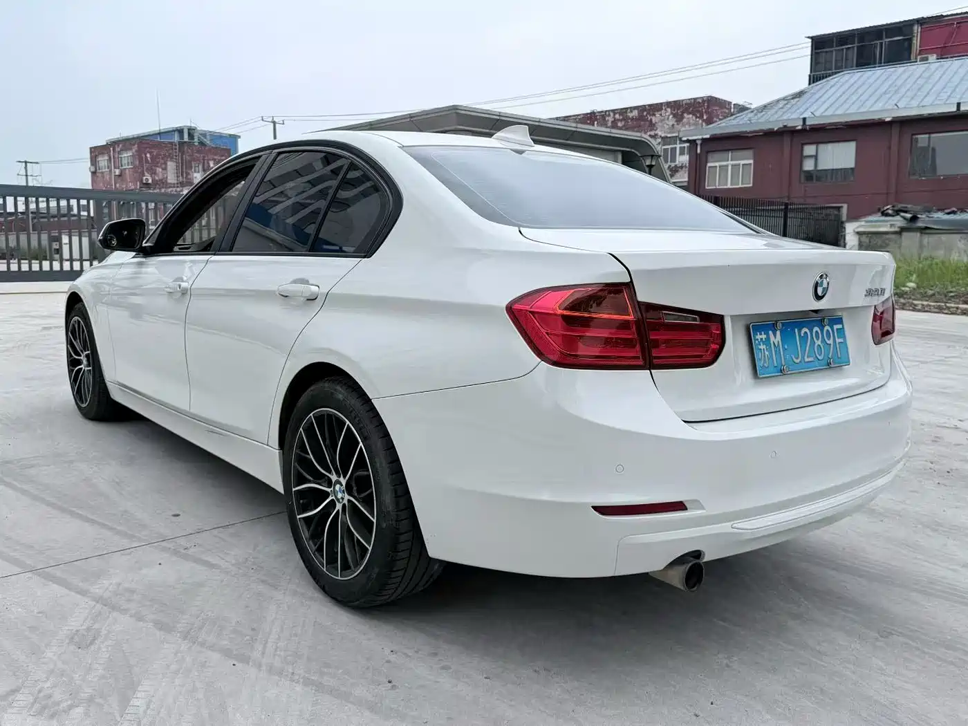 BMW 3 Series 2015 320i Super Joy Fashion фото 9