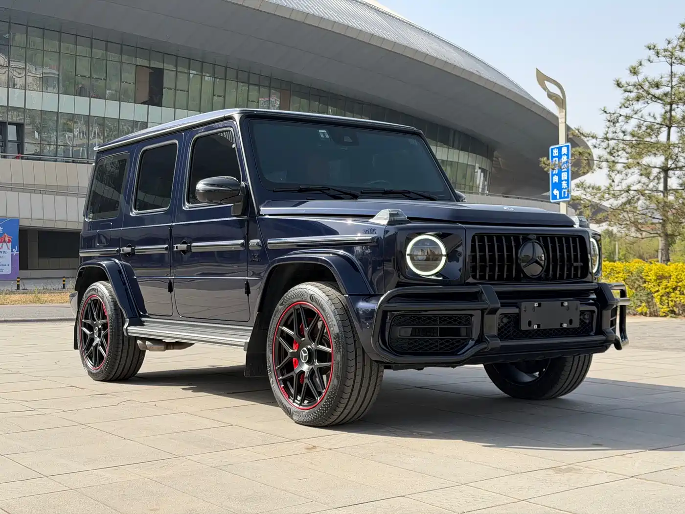 Mercedes-Benz G-Class AMG 2023 AMG G 63 фото 2