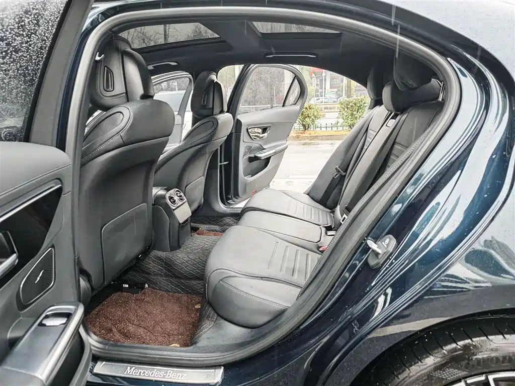 Mercedes-Benz C-Class 2024 C 260 L Sport фото 13