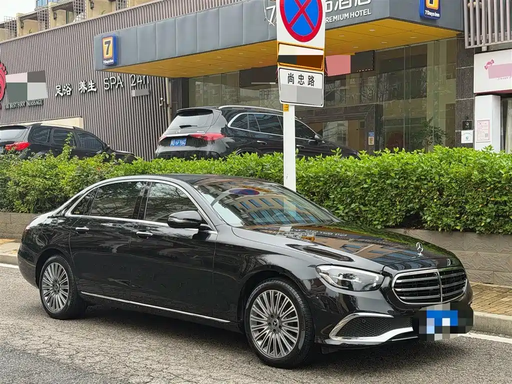 Mercedes-Benz E-Class 2022 Second Facelift E 300 L Sport Luxury фото 3