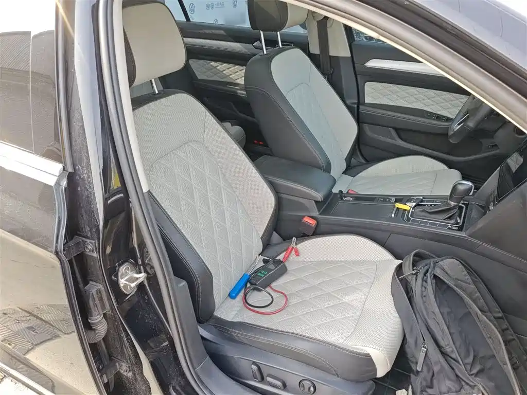 Volkswagen Magotan 2023 Model 2 Million Commemorative Edition 330TSI DSG Luxury фото 25