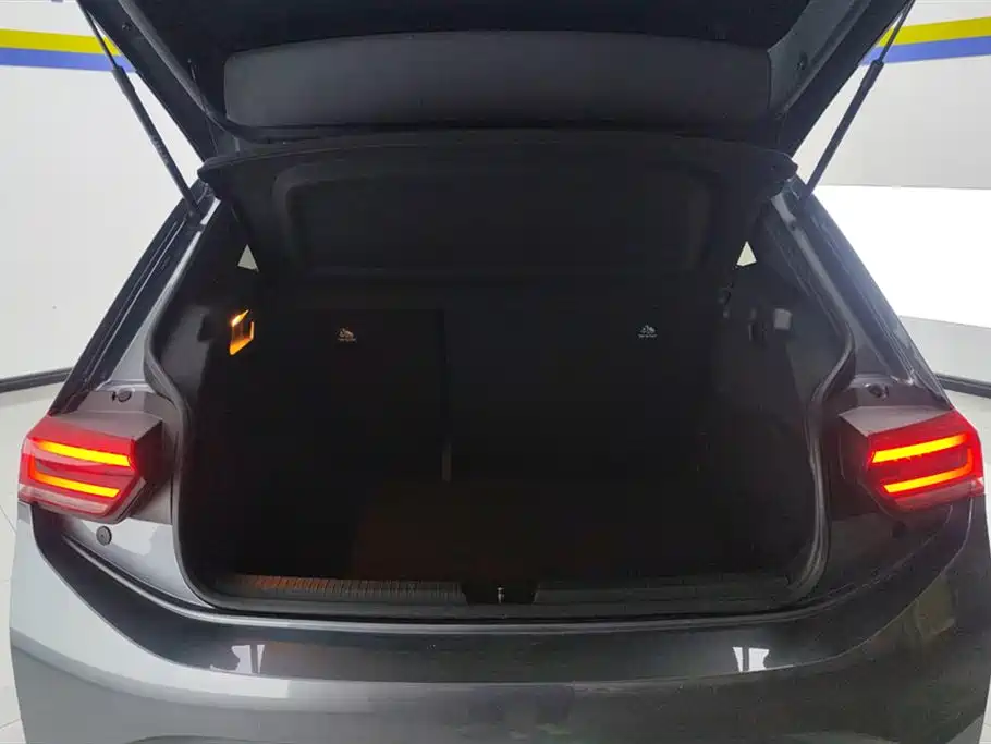 Volkswagen ID.3 2023 Upgraded Pure Intelligence Edition фото 4