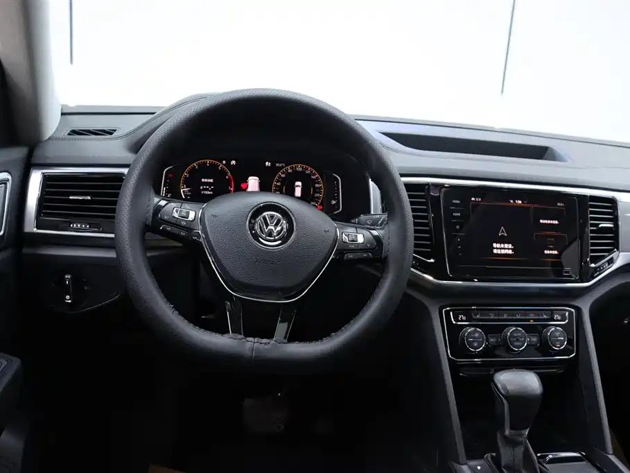 Фото 24 - Volkswagen Teramont