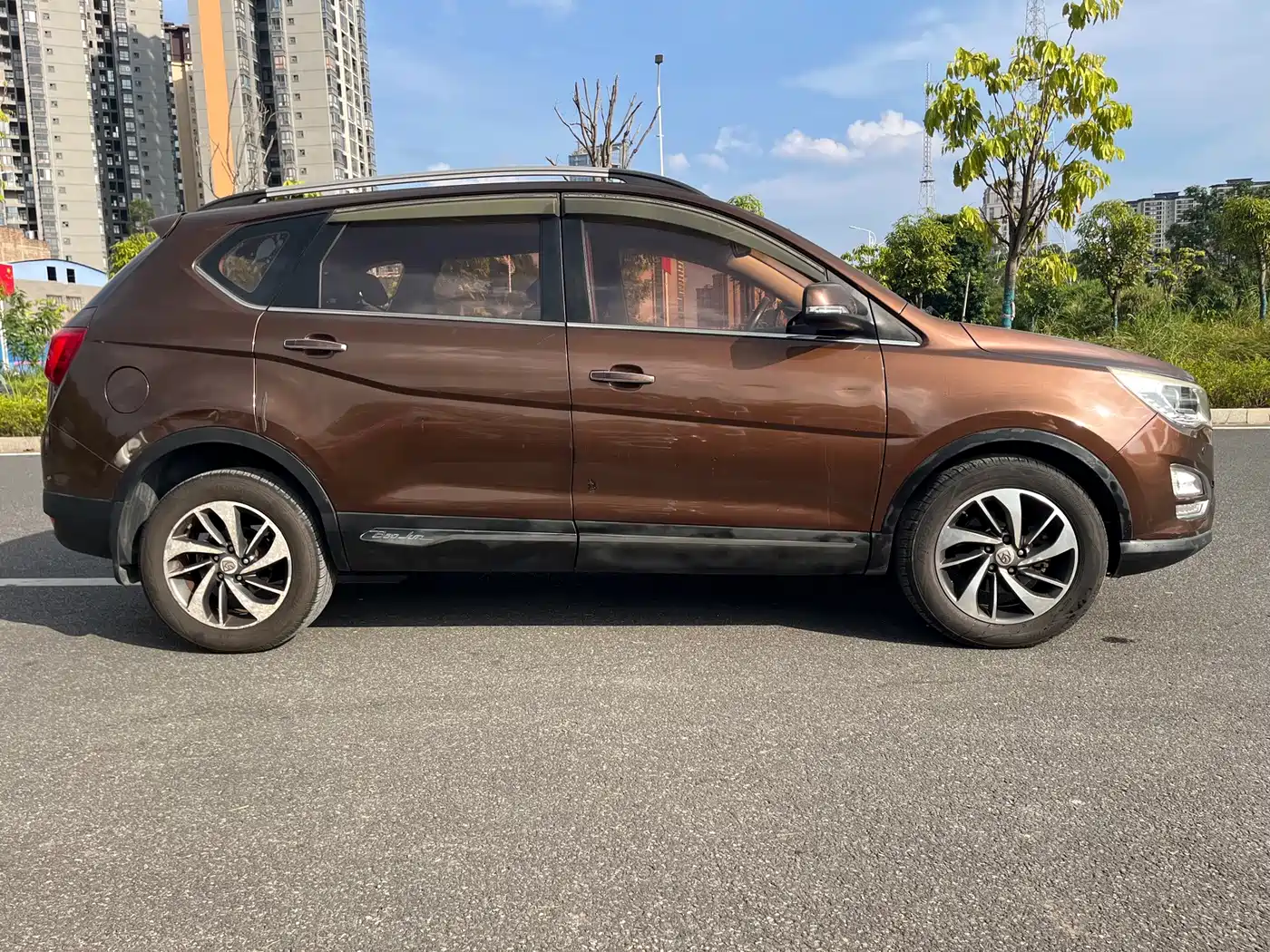 Фото 8 - Baojun 560