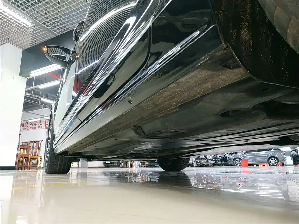 Volkswagen Passat 2024 380TSI Dragon Soaring Edition фото 21