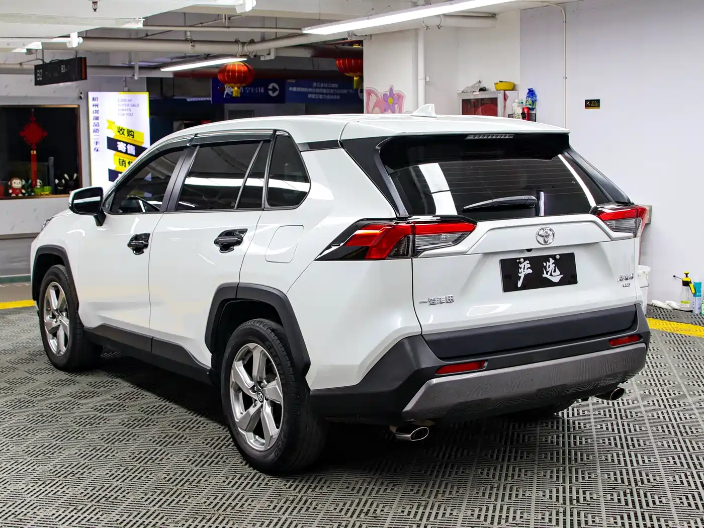 Toyota RAV4 Rongfang 2022 2.0L CVT 4WD Trend Plus Edition фото 19