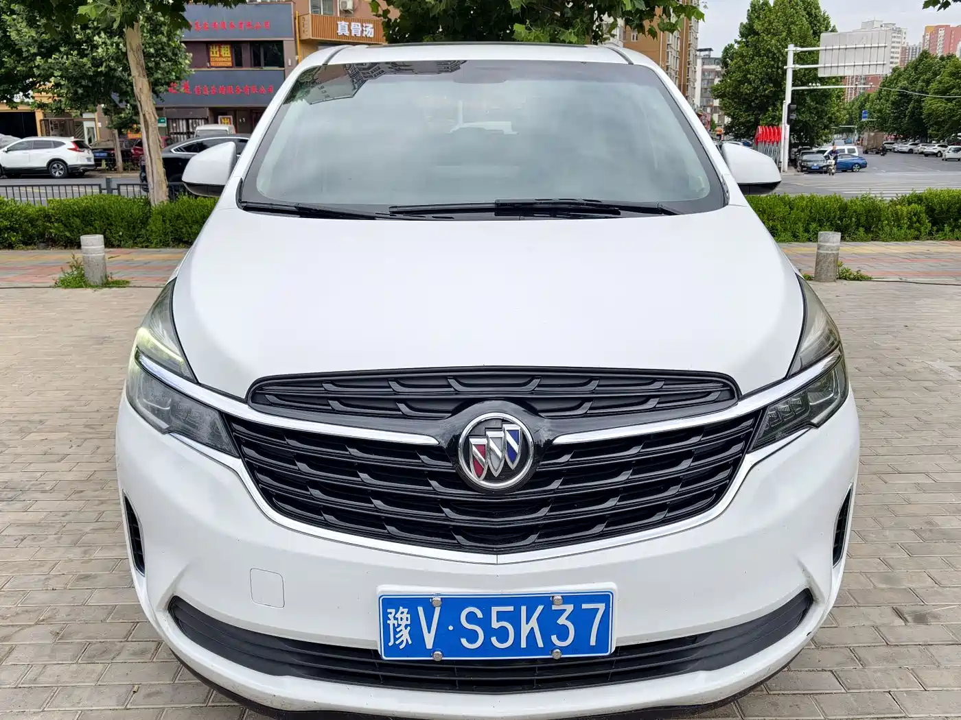 Buick GL8 2021 Land Business Class 652T Luxury фото 2