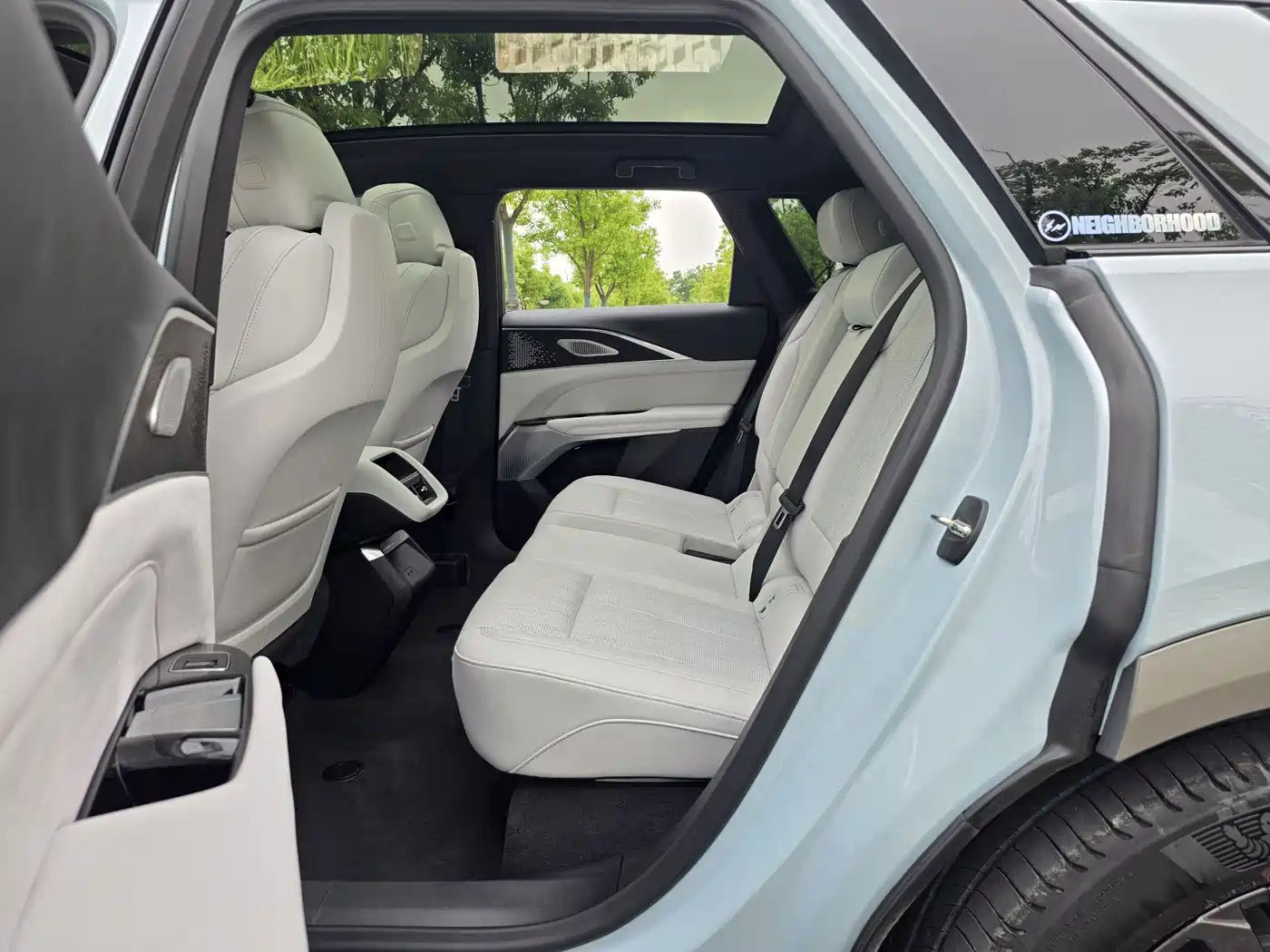 Cadillac IQ Rui Ge 2022 RWD Long Range Luxury Edition фото 10