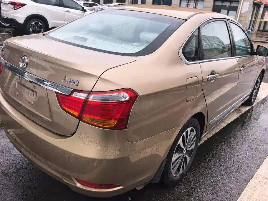 Dongfeng Aeolus Dongfeng Fengshen A60 2015 2016 Model 1.5L Manual Luxury