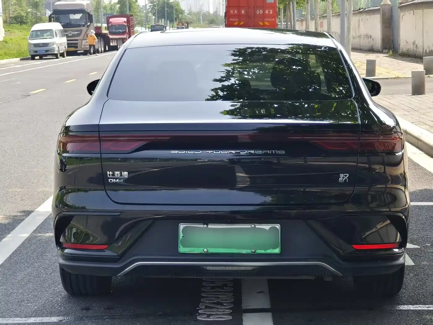 BYD Han 2025 DM-i 125KM Premium фото 5